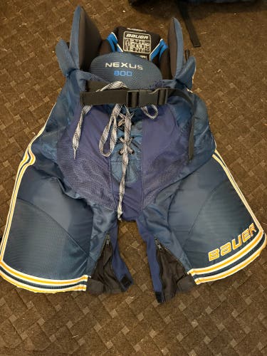Men's Senior Medium Bauer Nexus 800 Hockey Pants (Used)