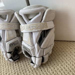 Maverik Max Lacrosse Gloves 12" (Used)