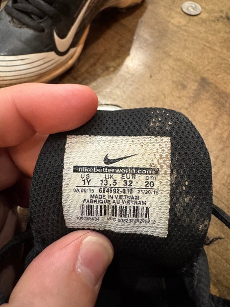 Black Kid's 1Y (Big Kids / Youth) Youth Nike vapor Low Top (Used)