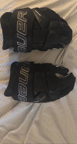 Bauer Gloves 14" (New)