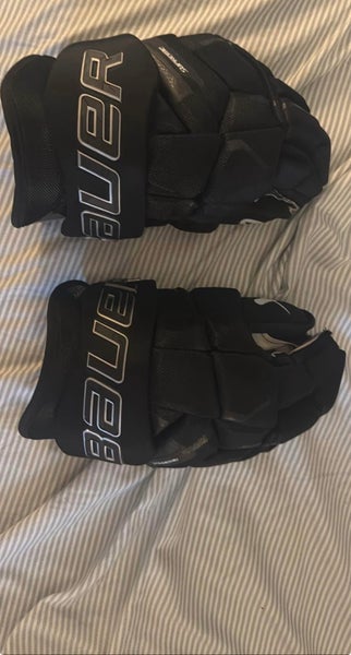 Bauer Gloves 14" (New)