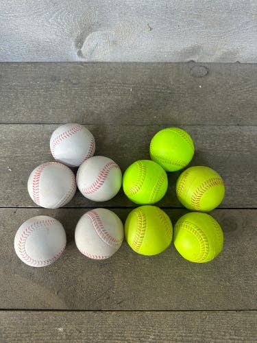 (Jugs Baseball The Deuce 2.5" Foam Pitching Machine 10 Practice Balls