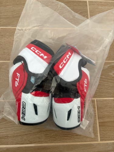 Senior Medium CCM Jetspeed ft6 Elbow Pads (New)