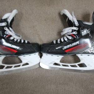 Bauer Vapor X LTX Pro Hockey Skates Regular Width Size 2.5 (Used)