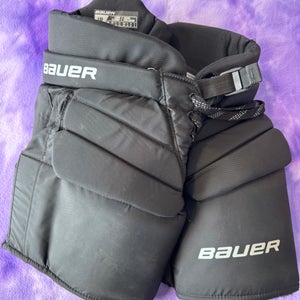 Black Junior Large Bauer GSX Hockey Goalie Pants (Used)