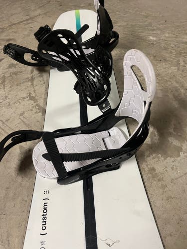 Burton Custom Flying V Snowboard All Mountain (Used)