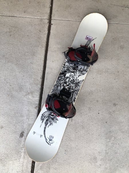 2005 Kid's 150cm CAPiTA Birds of a Feather Snowboard With Bindings (Used)