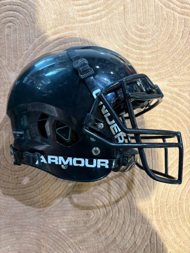 Youth Large Schutt Vengeance A11 Helmet (Used)