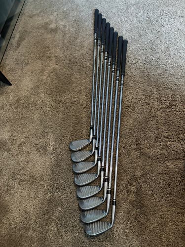 Men's Nike Slingshot Right Handed Iron Set Regular Flex (8 Clubs) #4 - #9, PW, GW Steel Shaft (Used)