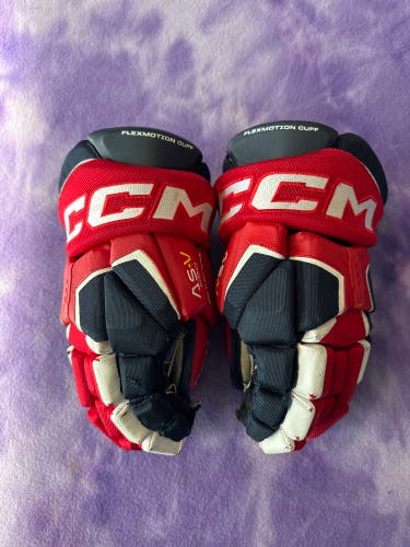 Blue Senior CCM As-v pro Gloves 14" (Used)