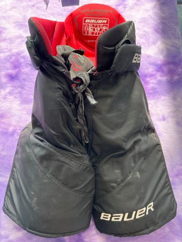 Black Senior Large Bauer Bauer Vapor X900 Lite Hockey Pants (Used)