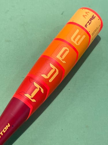2025 Easton Hype Fire Composite Bat USSSA Certified (-10) Composite 15 oz 25" (Used)