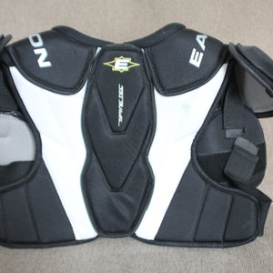 Men's Medium Easton Synergy Shoulder Pads (New)