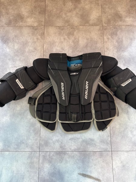Junior Large/Extra Large Bauer GSX Goalie Chest Protector (Used)