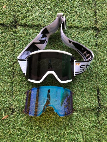 Smith Squad XL Chromapop Snowboard Goggles (Used)