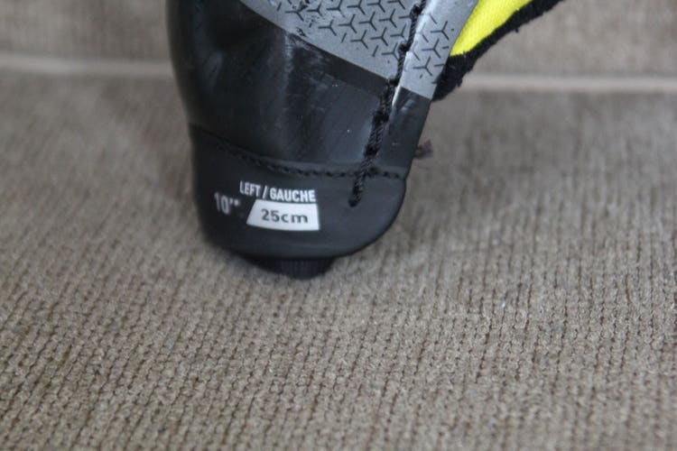Youth Bauer Ultra sonic 10" Shin Pads (Used)
