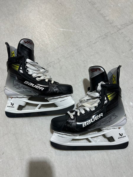 Bauer Vapor Hyperlite 2 Hockey Skates | Size 8, Fit 1