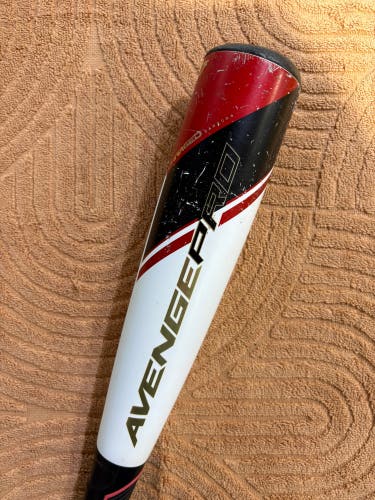 2022 AXE Avenge Pro Composite Bat USSSA Certified (-10) Composite 18 oz 28" (Used)