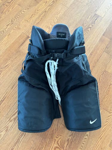 Nike Quest Senior Large Nike Hockey Pants
