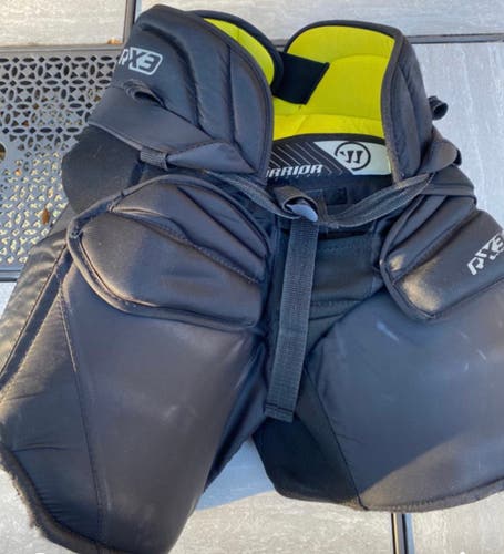 Junior XL Warrior Ritual x3 E+ Hockey Goalie Pants (Used)