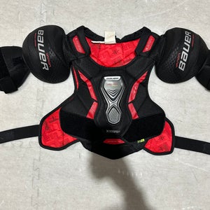 Intermediate Medium Bauer Vapor Velocity Shoulder Pads