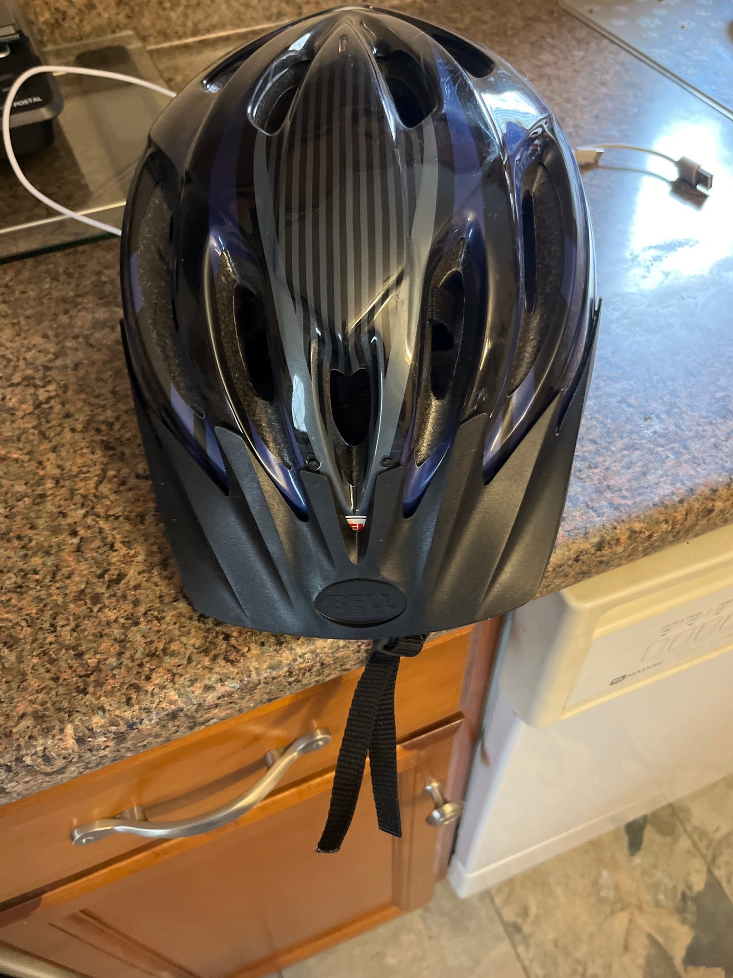 bell bicycle helmet used 51-60 Local BMX Constructed with a durable ABS shell and EPS liner Bell Bike Helmets for Kids