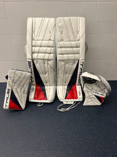 True Catalyst PX3 Regular Goalie Full Set 35+1 NCAA Pro Stock (Used)
