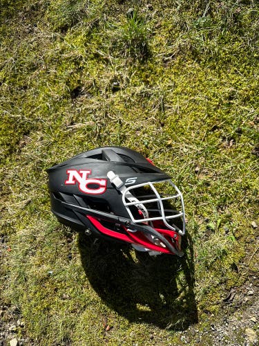 Cascade S Youth Lacrosse Helmet- Black and Red