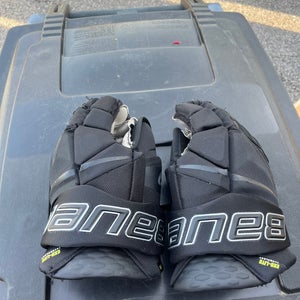 Bauer Gloves 13" (Used)