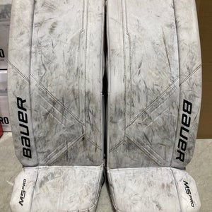 Intermediate 30" Bauer Supreme M5 Pro Goalie Leg Pads