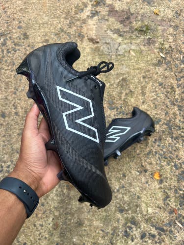 Black Men's Size M 12.5 (W 13.5) Adult New Balance Burn X4 Low Top Molded Cleats (New)