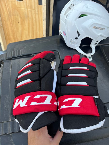 CCM Tacks 4R Pro2 Gloves 15" Pro Stock (New)