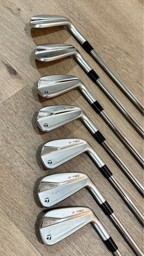 TaylorMade p790 Iron Set (4i-Pw)