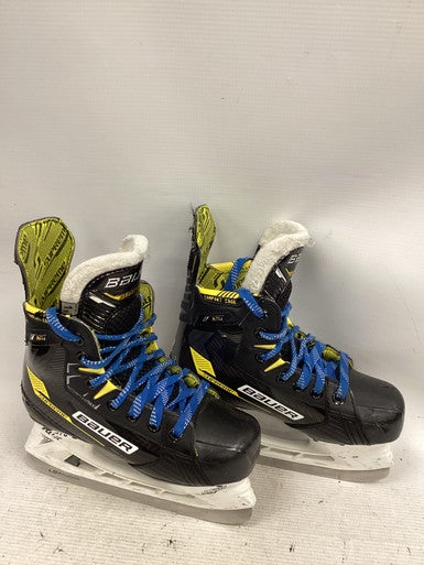 Used Bauer SUPREME 3S Junior Hockey Skate Junior 01.5 11851-S000039229