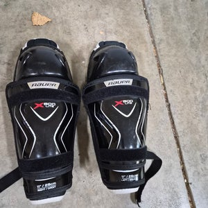 Junior Bauer Vapor X800 lite 11" Shin Pads (Used)