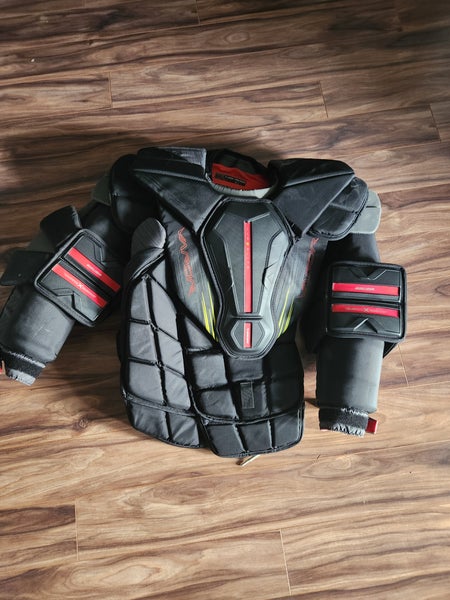 XL  Bauer Vapor Hyperlite 2 Goalie Chest Protector