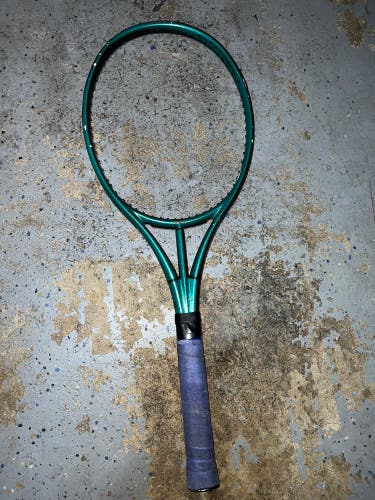Snauwaert fashion line Tennis Racquet