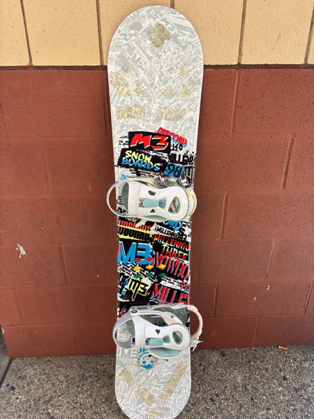 Millennium 3 Discord 140 Snowboard + Ride LXH Series Bindings
