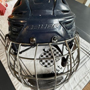 Small Bauer Re-Akt 150 Helmet (Used)