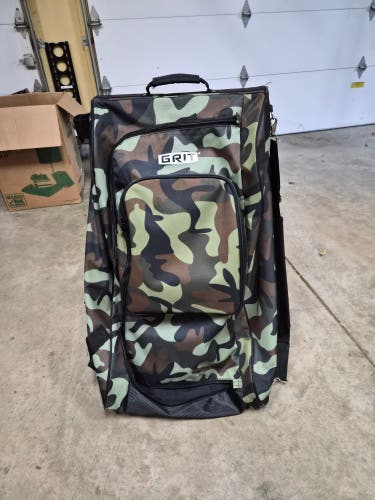 GRIT Camo Wheeled Bag (Used)