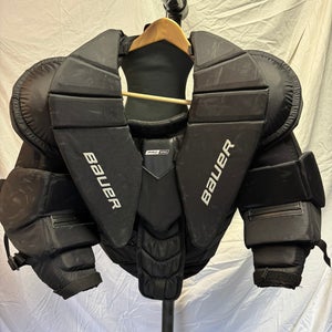 Small 2025 Bauer pro series Goalie Chest Protector (Used)