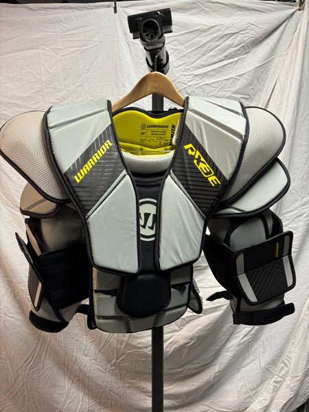 Medium 2024 Warrior Ritual X3E Goalie Chest Protector (New)
