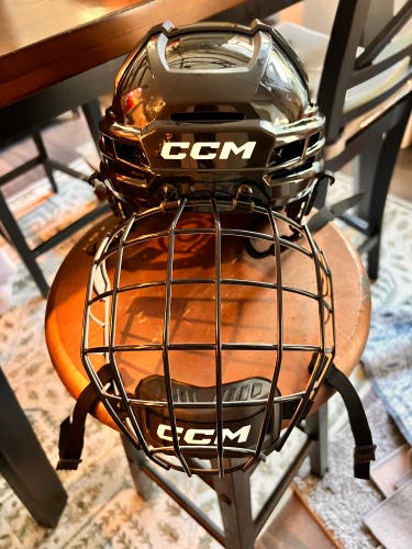 Small CCM Tacks 720 Helmet (Used)