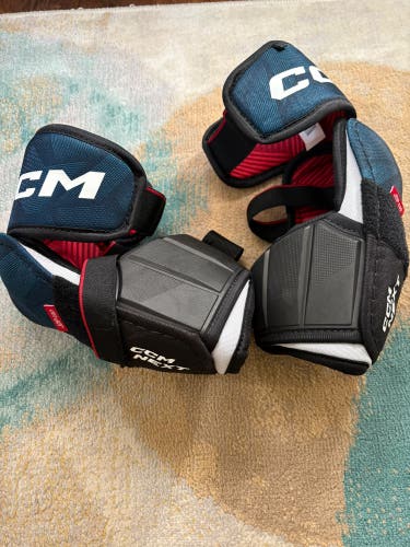 Senior Medium CCM Next Elbow Pads (Used)