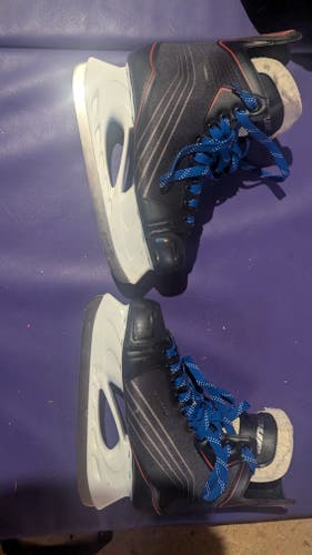 Tour Hockey Skates Regular Width 11 (Used)
