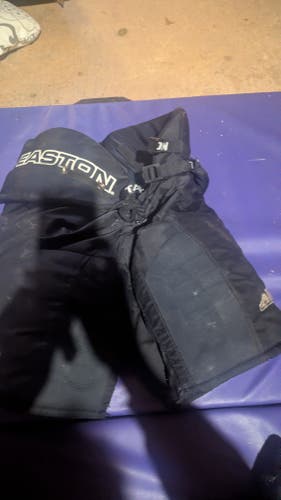 Men's Intermediate Small Easton Air Hockey Pants (Used)