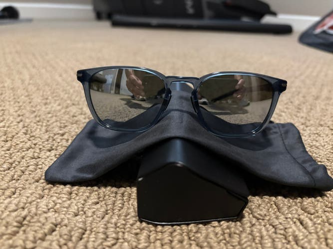 Sunglasses (Used)