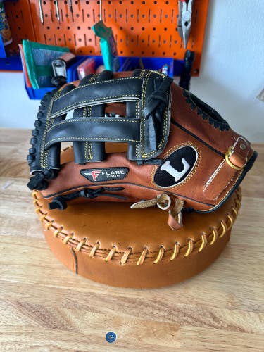 Louisville Slugger Pro Flare LH Outfield Baseball Glove 12.5" (New)