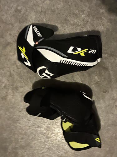 Senior Large Warrior Alpha LX 20 Elbow Pads (Used)