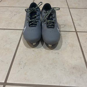 Gray Women's Size M 7.0 (W 8.0) Nike Hyperdiamond 4 Pro Low Top Metal